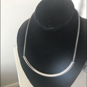 Beautiful silver necklace worn once!!